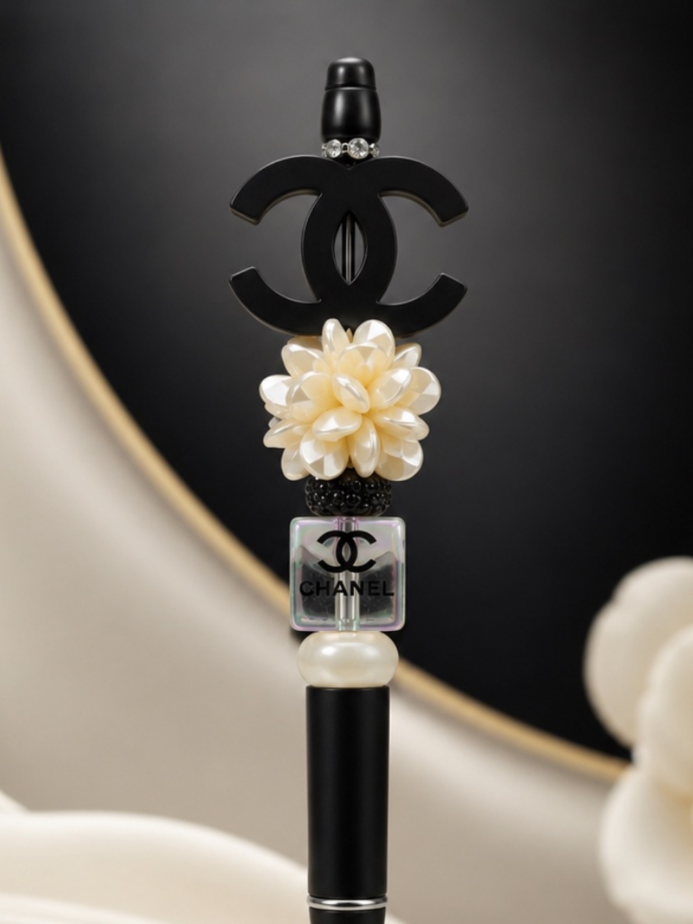 Elegant Black & Ivory Floral Pen - Picture 2 of 2